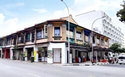 Geylang Road (D14), Shop House #570519931